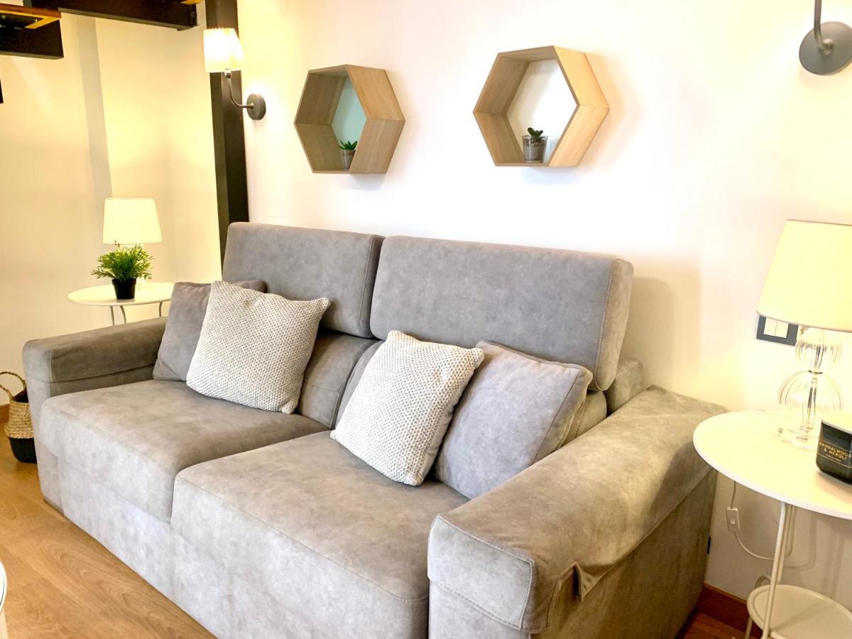 Homely Malaga Refino Loft D4 Luaran gambar