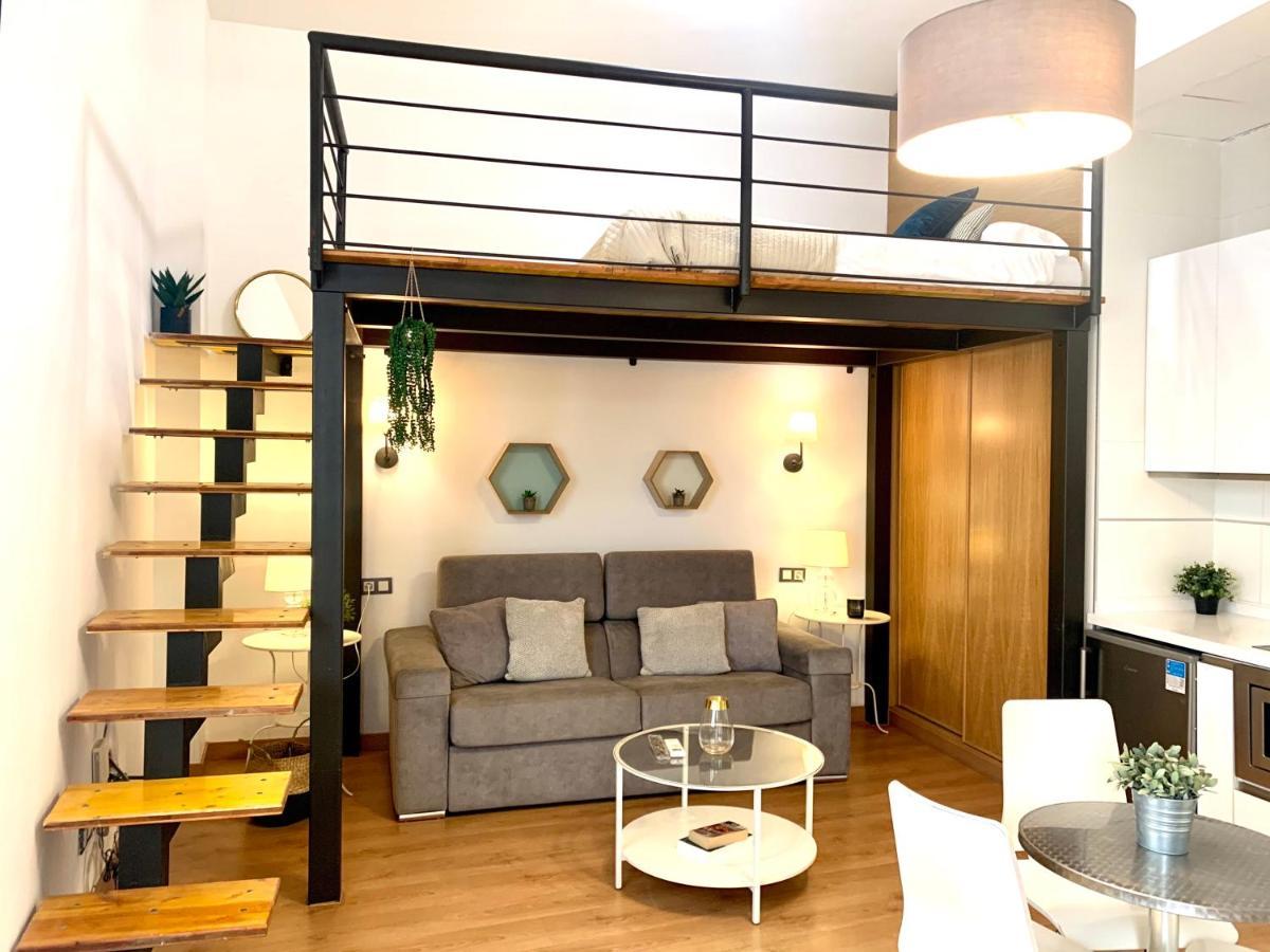 Homely Malaga Refino Loft D4 Luaran gambar