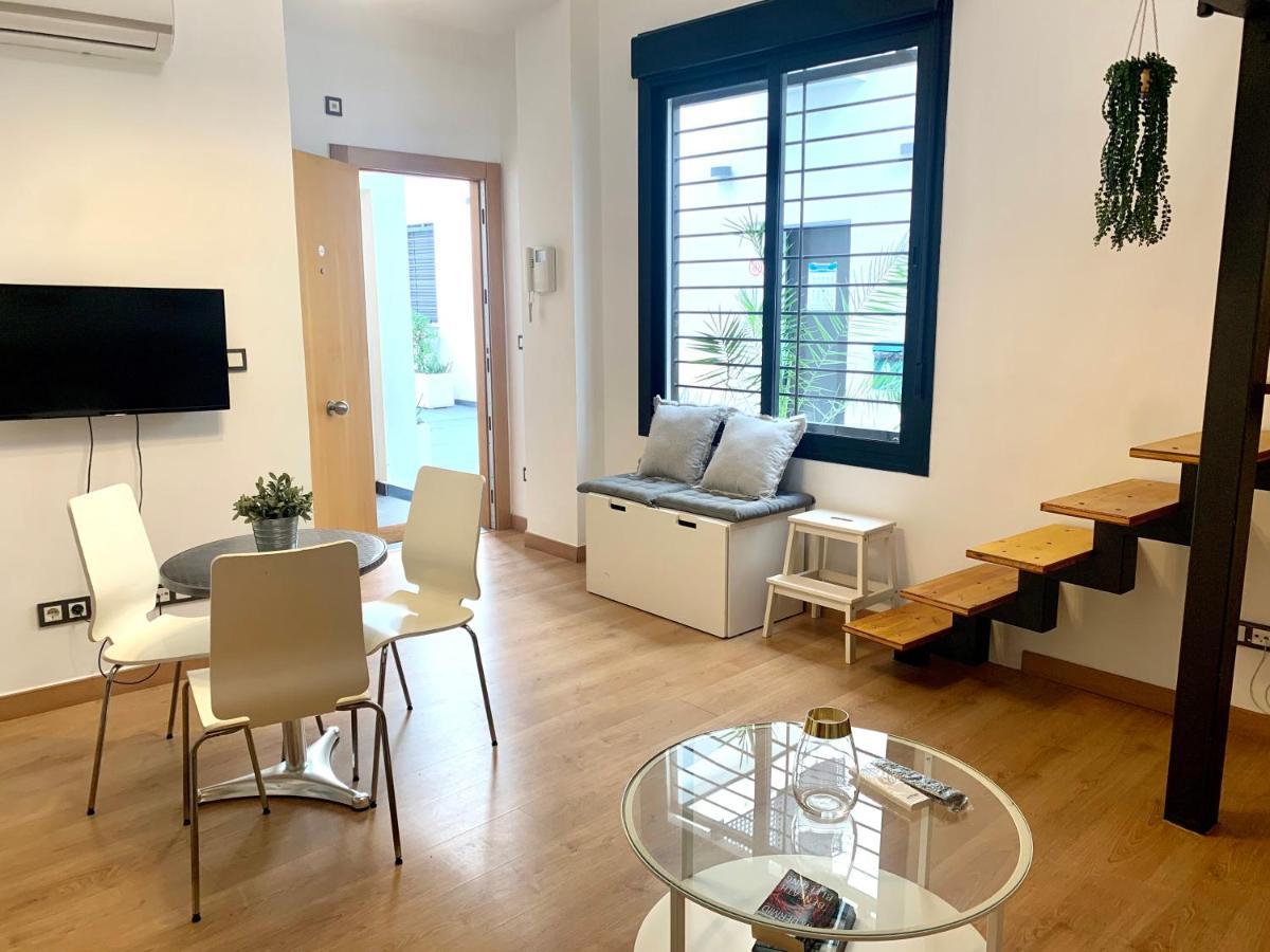Homely Malaga Refino Loft D4 Luaran gambar