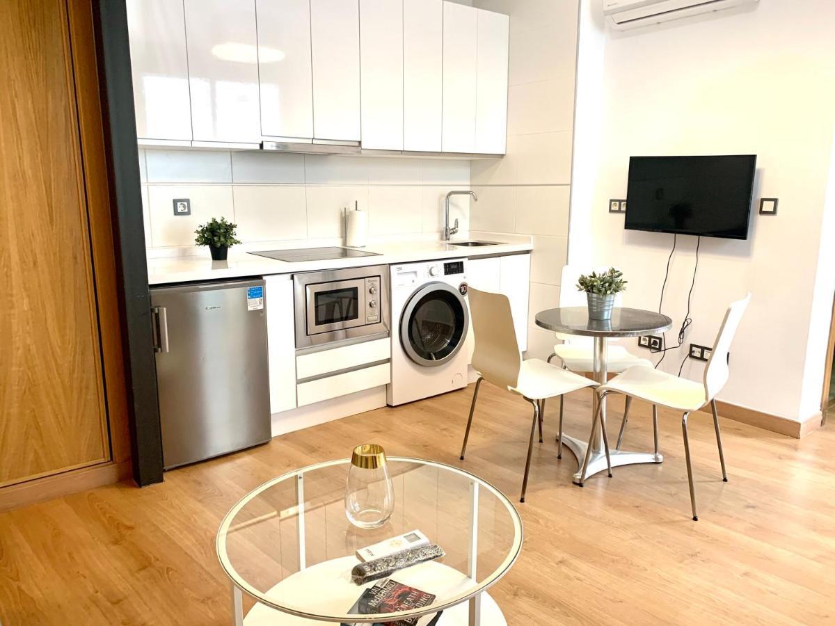 Homely Malaga Refino Loft D4 Luaran gambar